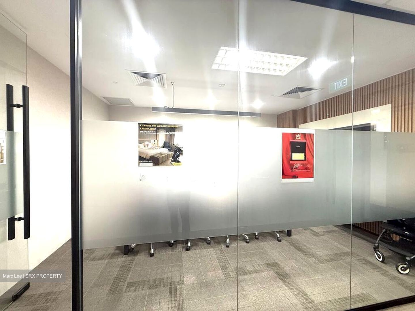 Wisma Atria (D9), Office #496556921